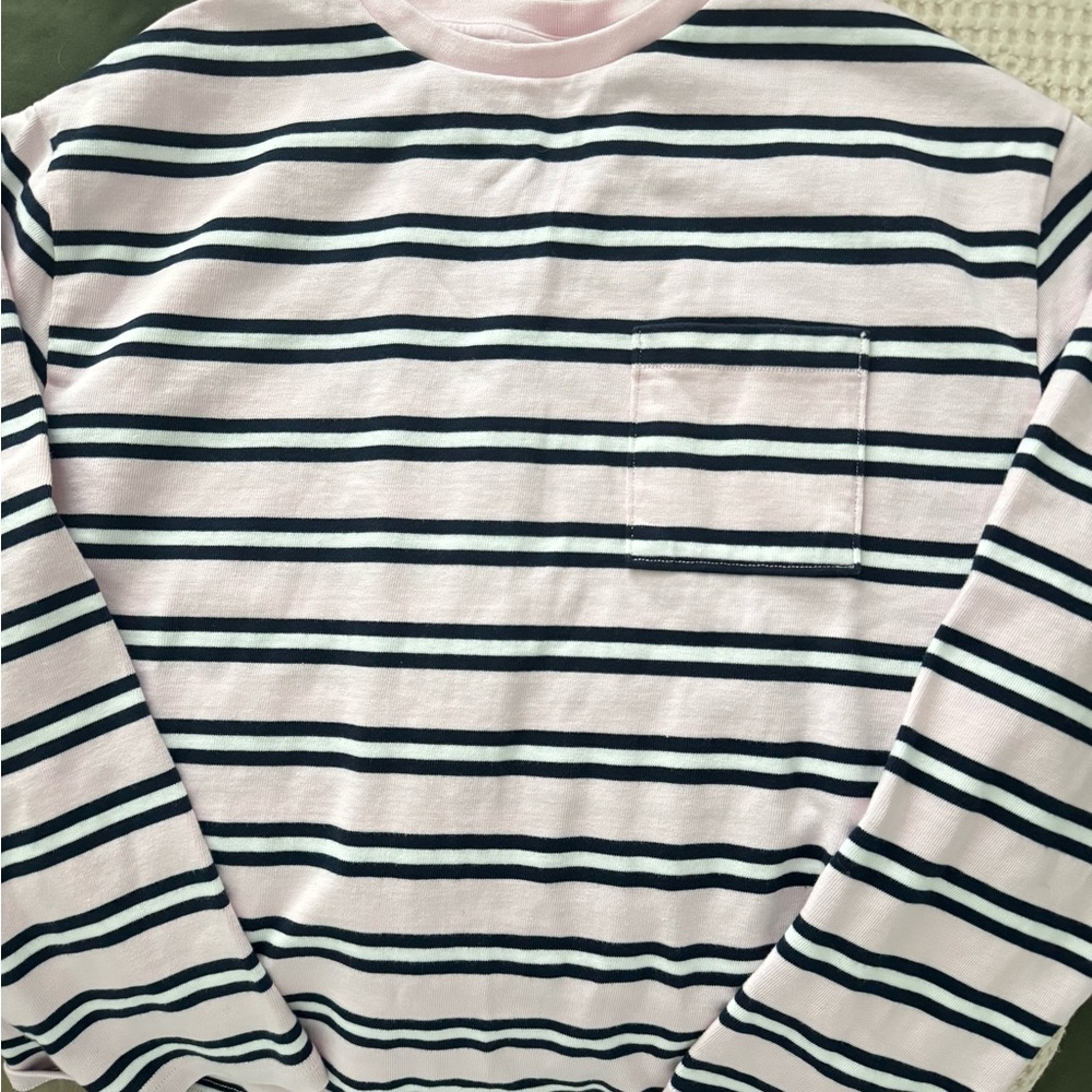 Aritzia TNA fletch long sleeve